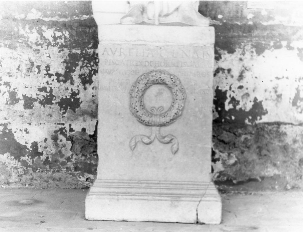 04. altare aurelia nais.jpg