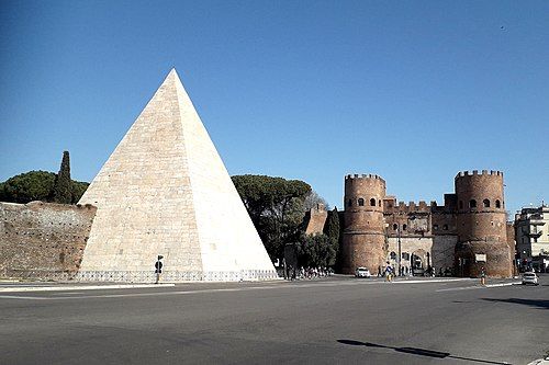 124. piramide cestia.jpg