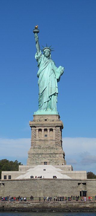 17. statua libertà.jpg