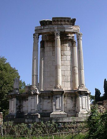 29. tempio di vesta.jpg