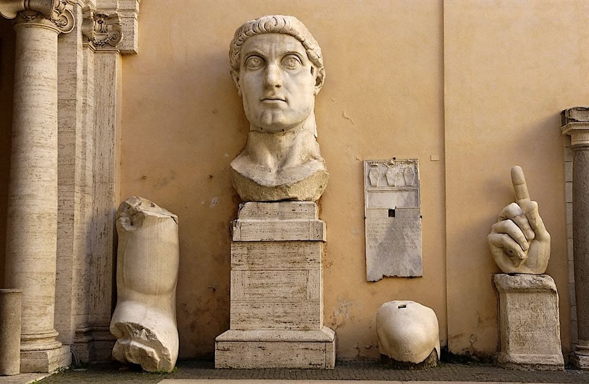 92. statua costantino.jpg